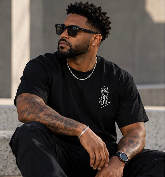 No Days Off graphic tee